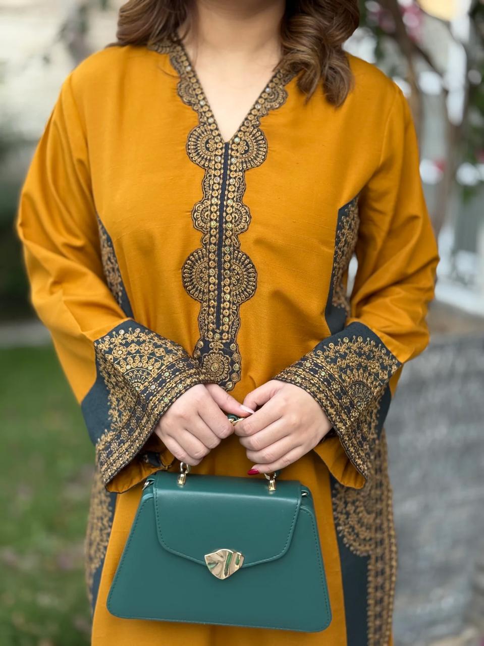 NAAZ EID SEQ EMB SET - Desi Rang