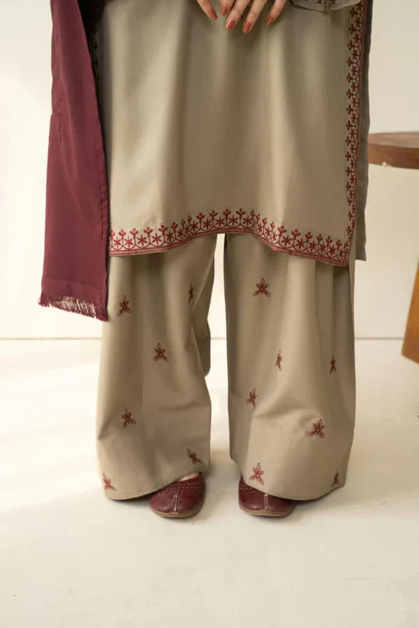 MARINA SHAWL 3PC ( FARSHI SHALWAR ) - Desi Rang